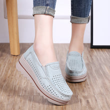 Load image into Gallery viewer, Autumn hollow anti-slip thick-soled shoes