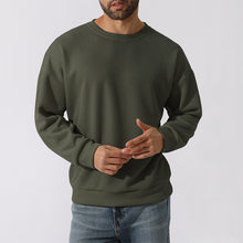 Load image into Gallery viewer, Men's Winter Sweater Loose Round Neck Thickened Sweater
