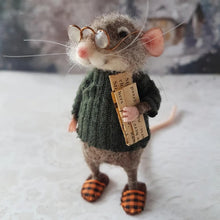 Load image into Gallery viewer, MouseLand Felt Toy
